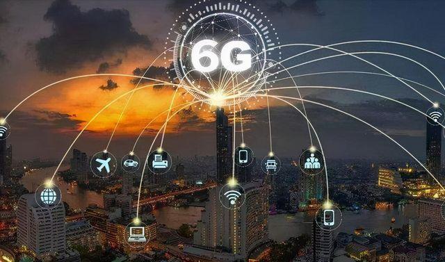 中國領(lǐng)航6G通信技術(shù)研發(fā) 專利占比超半，開啟通信新紀(jì)元